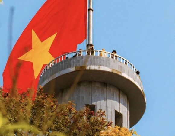 Lung Cu Flag Tower